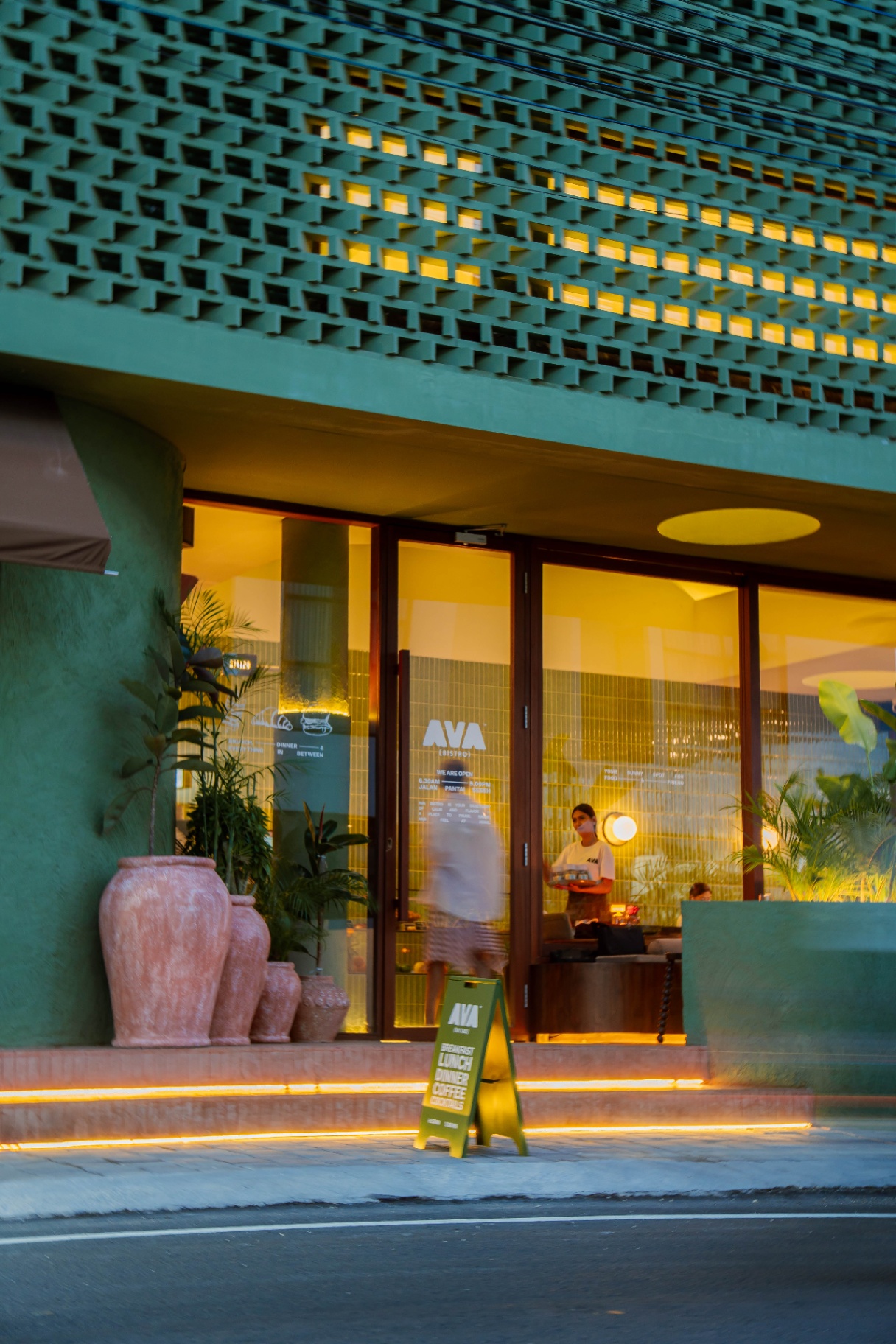 AVA Bistro