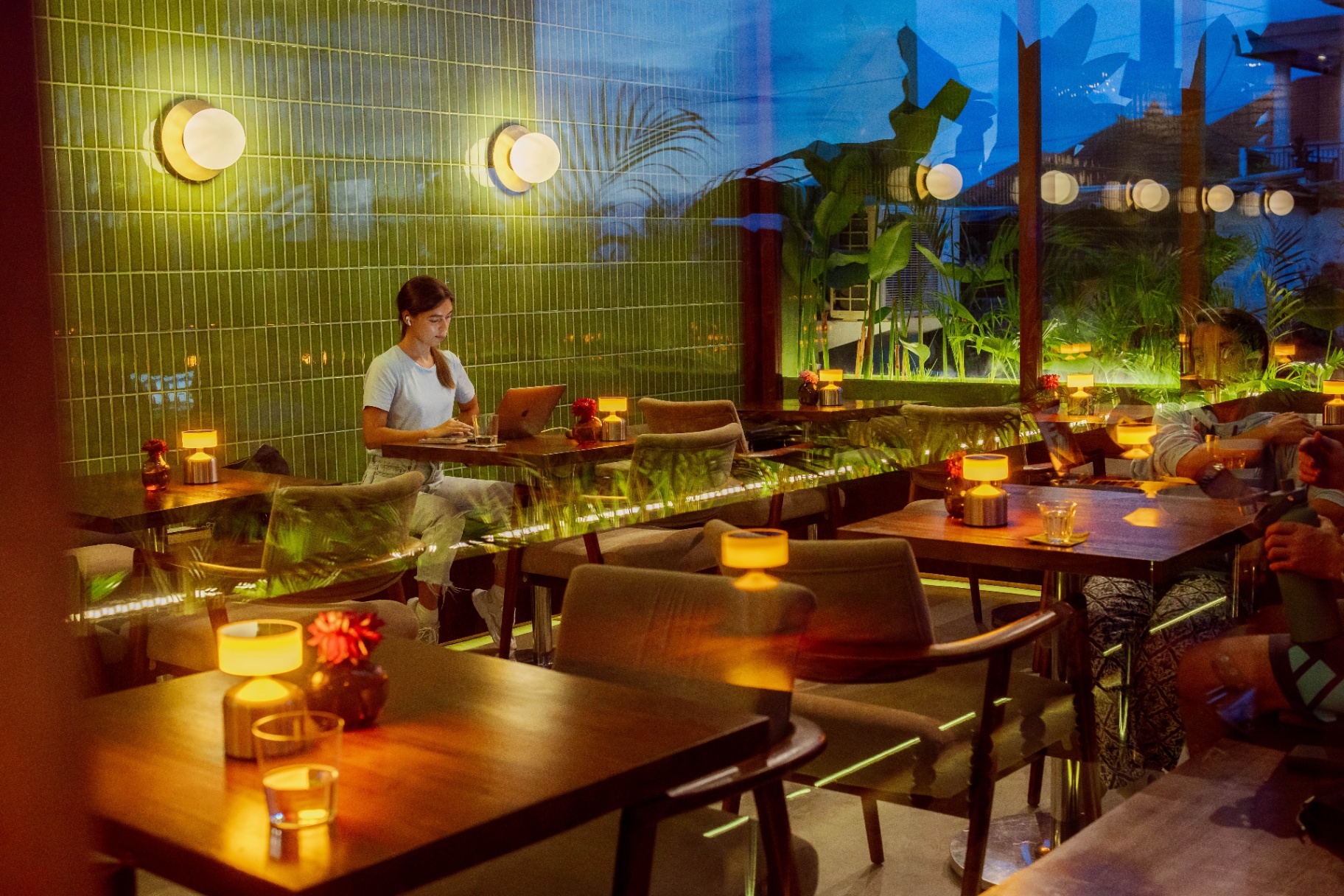 AVA Bistro